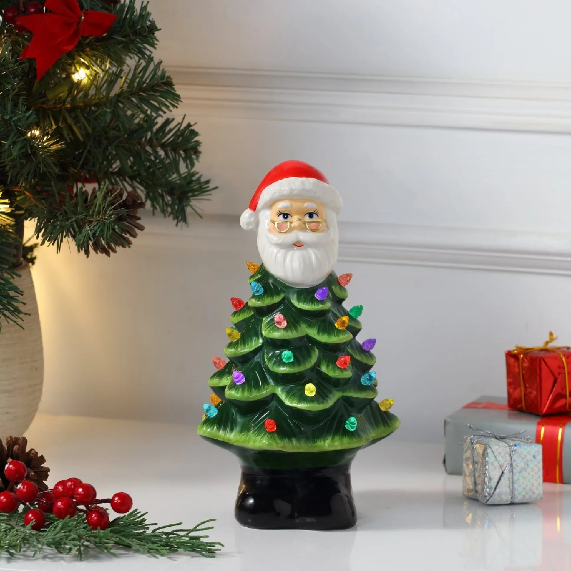 nostalgic_ceramic_santa_tree_1.webp Sale Mr. Christmas 8.5" Nostalgic Ceramic Santa Tree