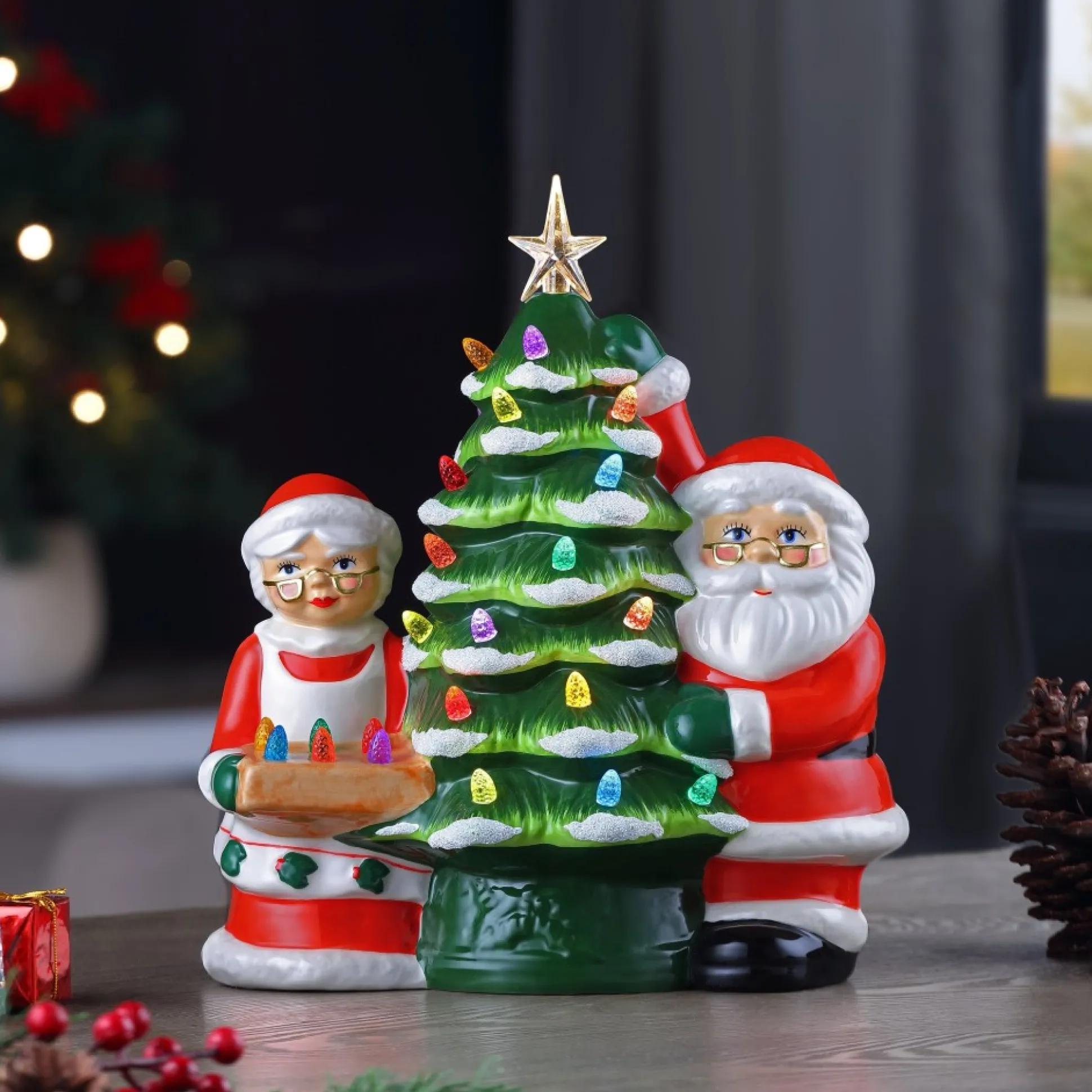 santa__mrs_claus_nostalgic_ceramic_tree_1.webp New Mr. Christmas 12" Santa & Mrs Claus Nostalgic Ceramic Tree