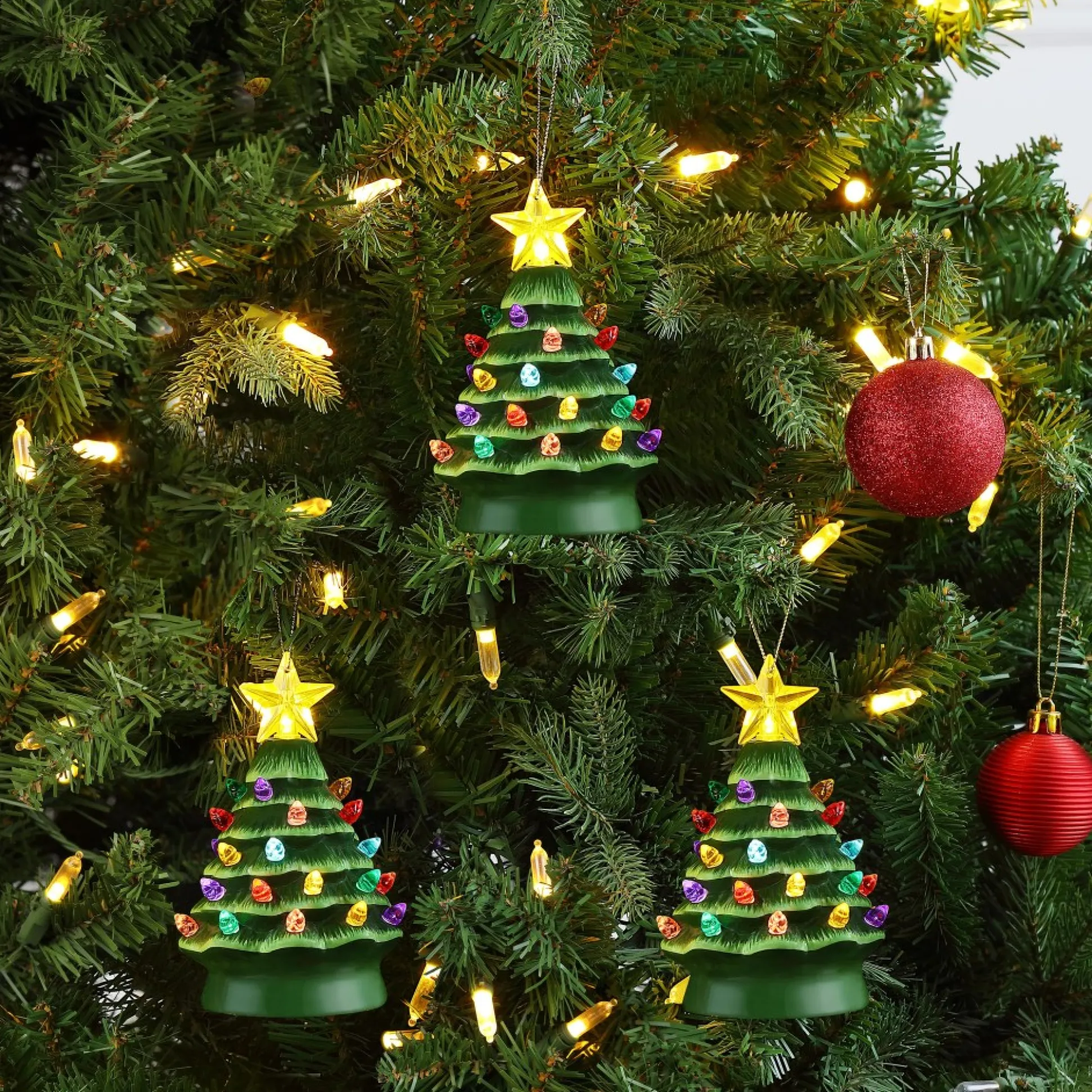 set_of__nostalgic_ceramic_tree_ornaments__green_1-1.webp Outlet Mr. Christmas Set Of 3 Nostalgic Ceramic Tree Ornaments - Green